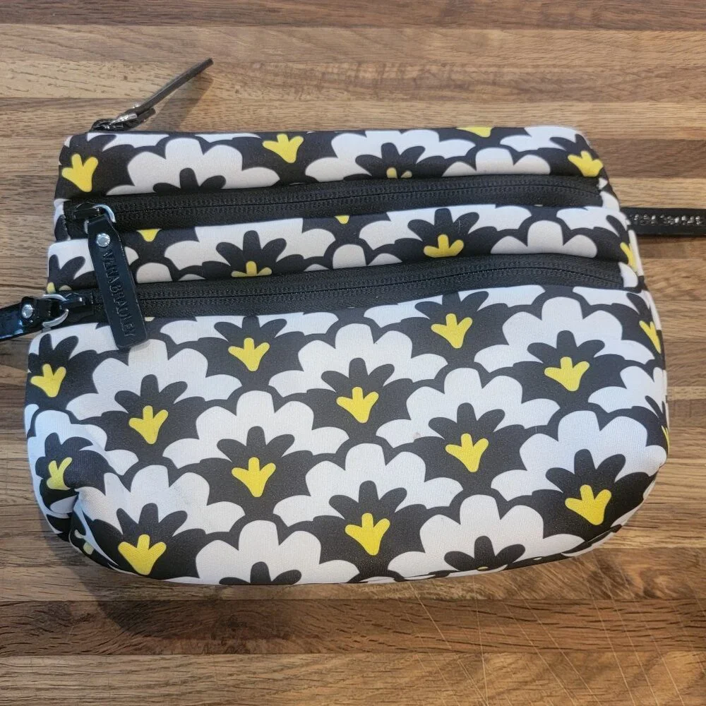Vera Bradley Fanfare Pattern Neoprene Medium Size Make Up Bag